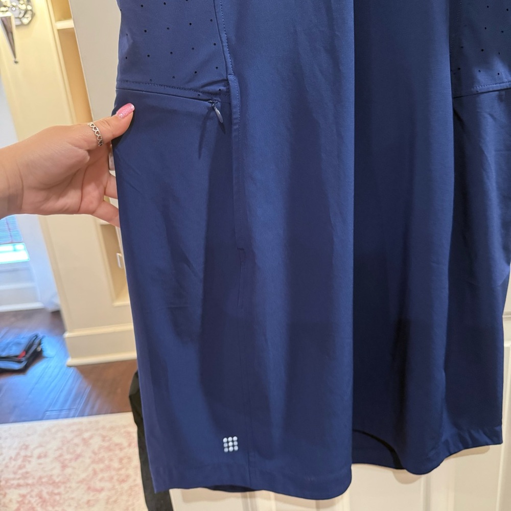 Title Nine Boom Sleeveless Hoodie Dress Navy Blue size 8 Athleisure Athletic - Picture 6 of 10